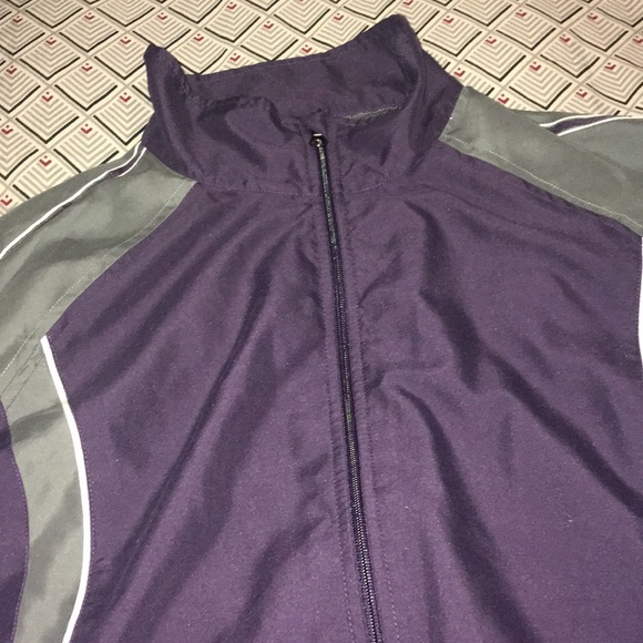Jacket - Picture 2 of 4